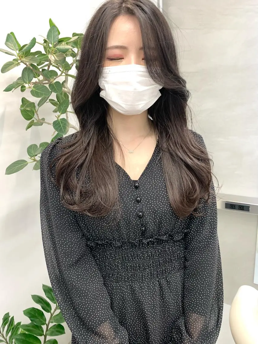 ロング カラー ロングレイヤー 韓国風ヘア レイヤーカット ロング 樫原裕二/レイヤー カット/透明感カラーのヘアスタイル