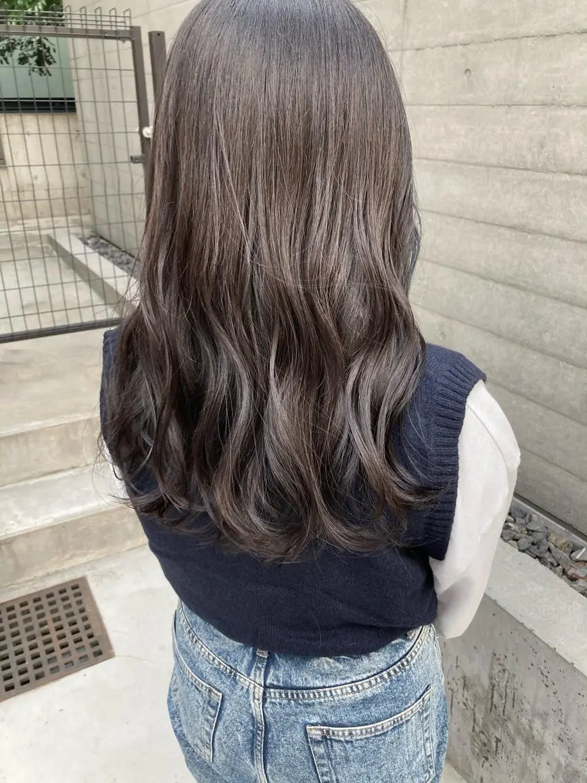 セミロング ✨色持ちの良い艶 カラー✨蟹江真世のヘアスタイル