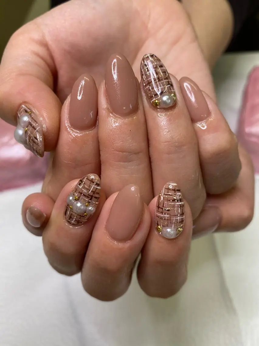 ネイル ハンドネイル フットネイル Nailsalon uluのネイルデザイン