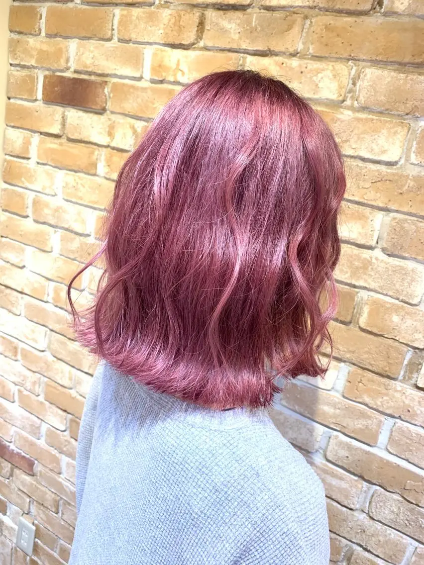 ミディアム カラー ピンクカラー 💜Rebre** Mayu💜のヘアスタイル
