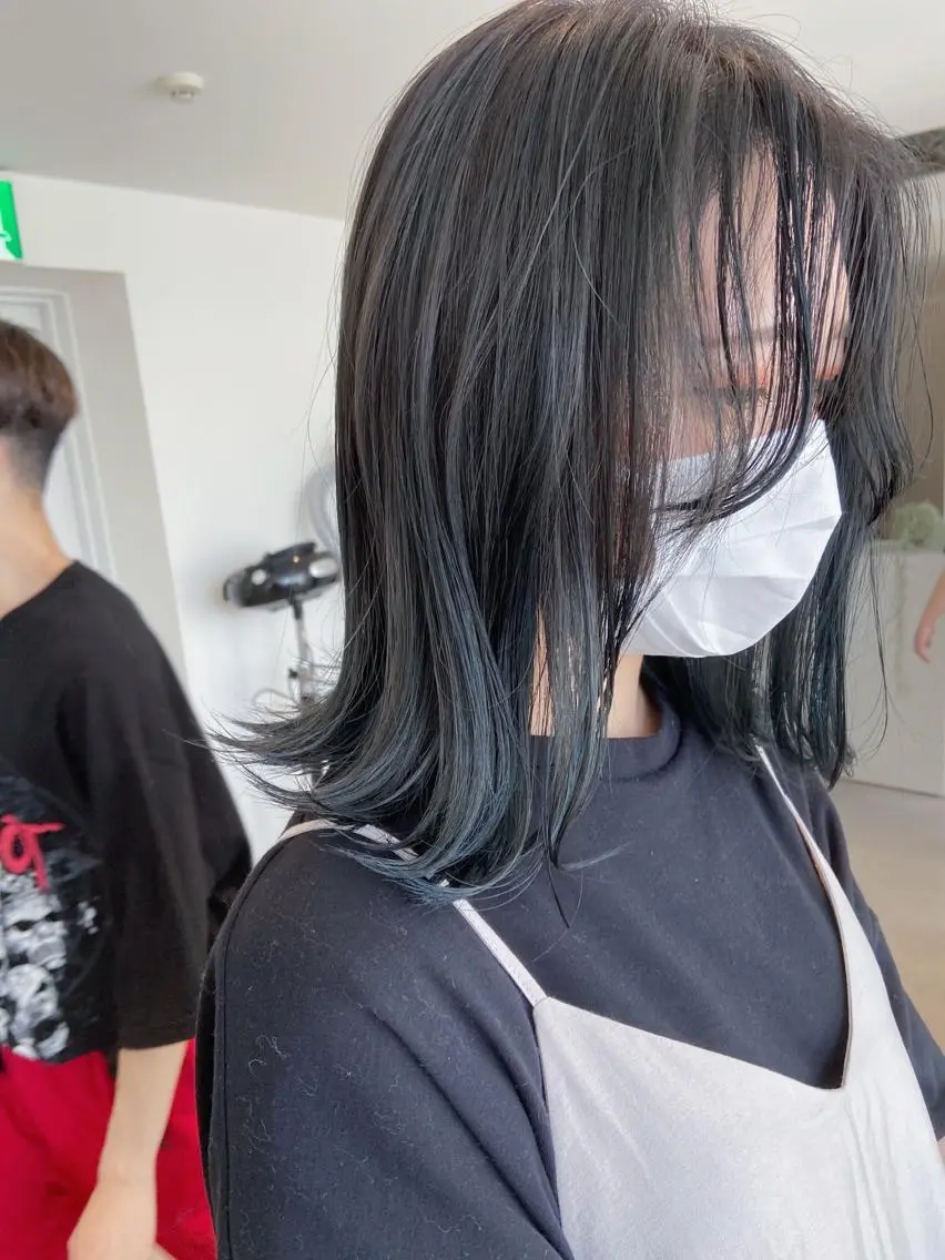 ミディアム カラー ブルーカラー ブルージュ グラデーションカラー ヘアカラー 似合わせcut 🔥yutakaのヘアスタイル