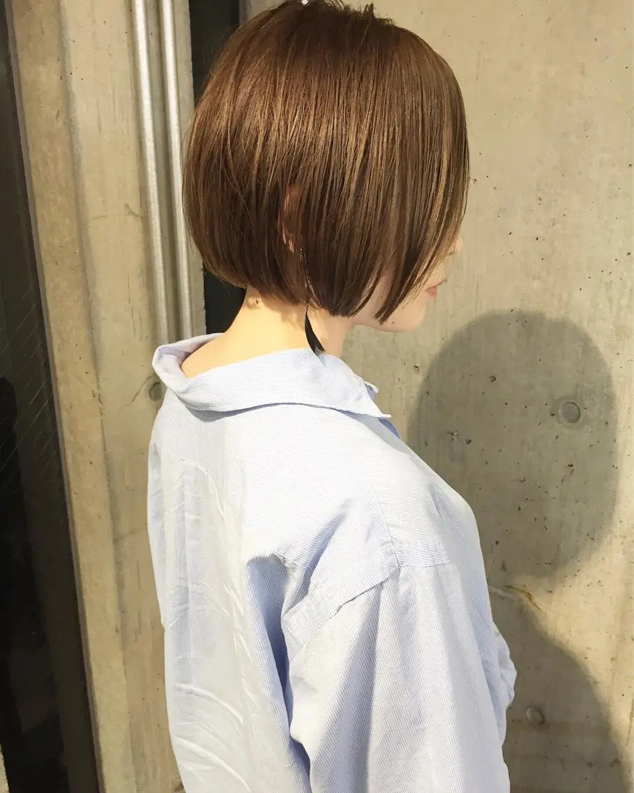 ショート カラー パーマ ヘアアレンジ メンズ キッズ ネイル マツエク・マツパ ショートボブ メンズブリーチ ブリーチ グレージュ ブリーチなしカラー カット トリートメント 顔まわりレイヤー× 韓国ヘアオタベシンヤのヘアスタイル