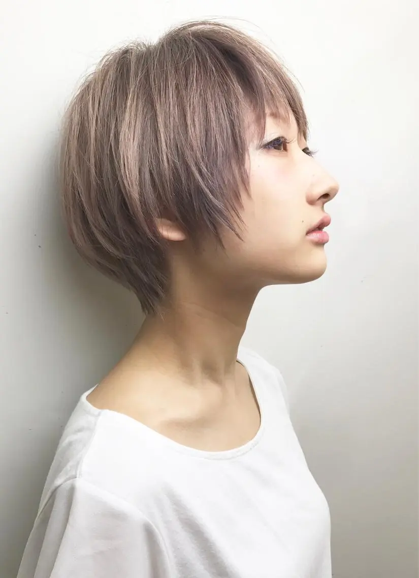 ショート カラー マツオカ ケンシロウのヘアスタイル