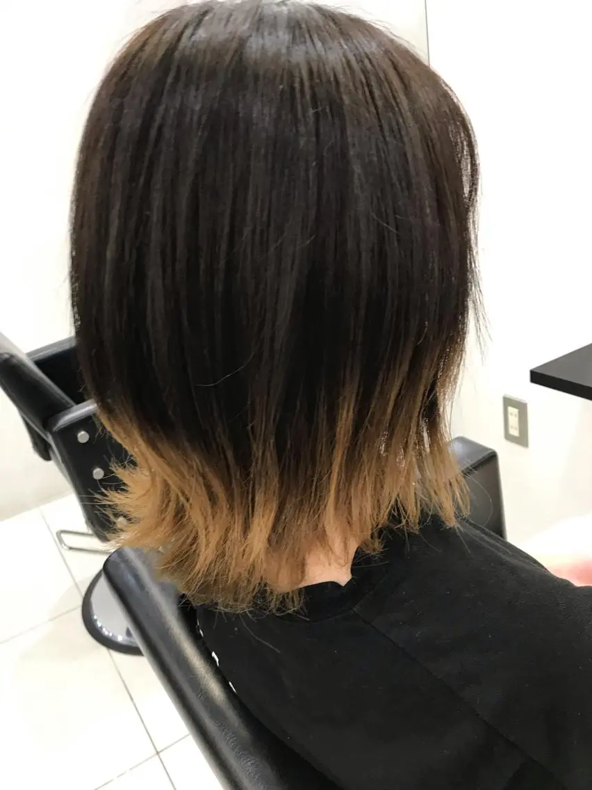 ショート ヘアカラー 横山 奈央のヘアスタイル