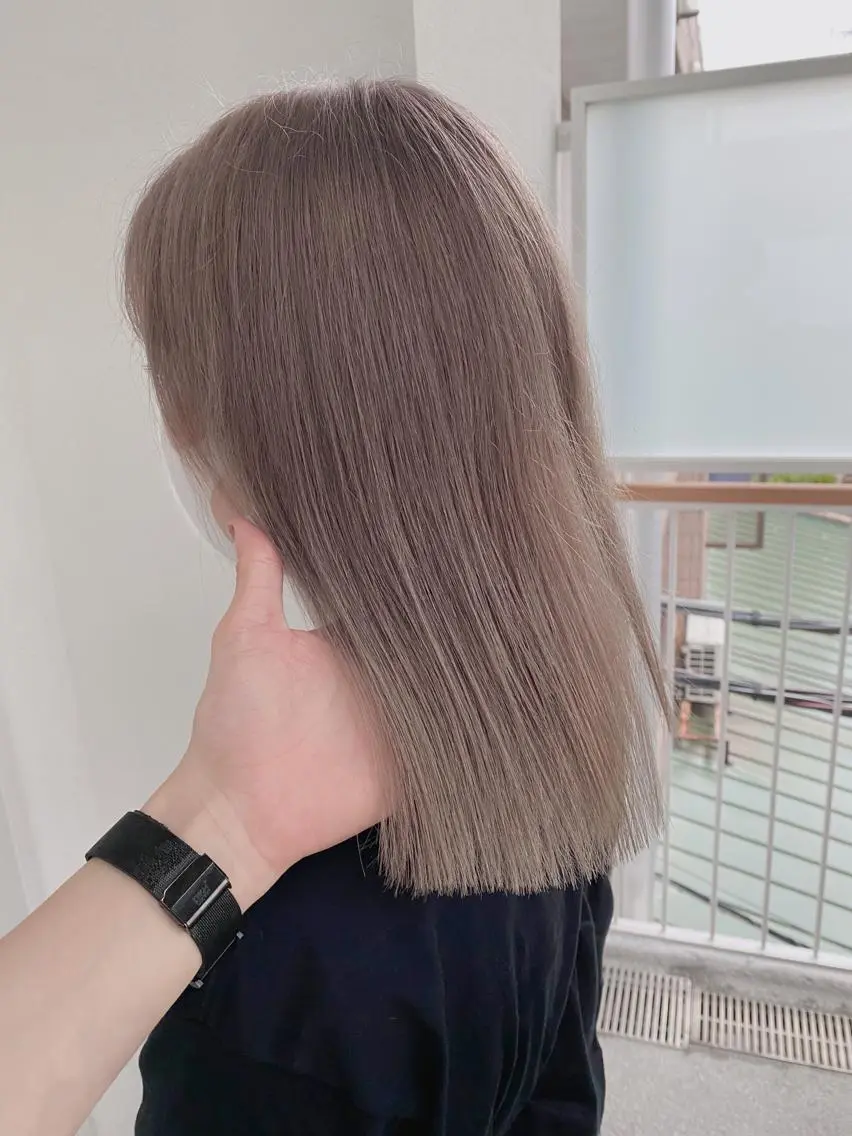 ミディアム カラー カット ヘアカラー トリートメント ハイトーン特化💍 chloe💍韓国のヘアスタイル