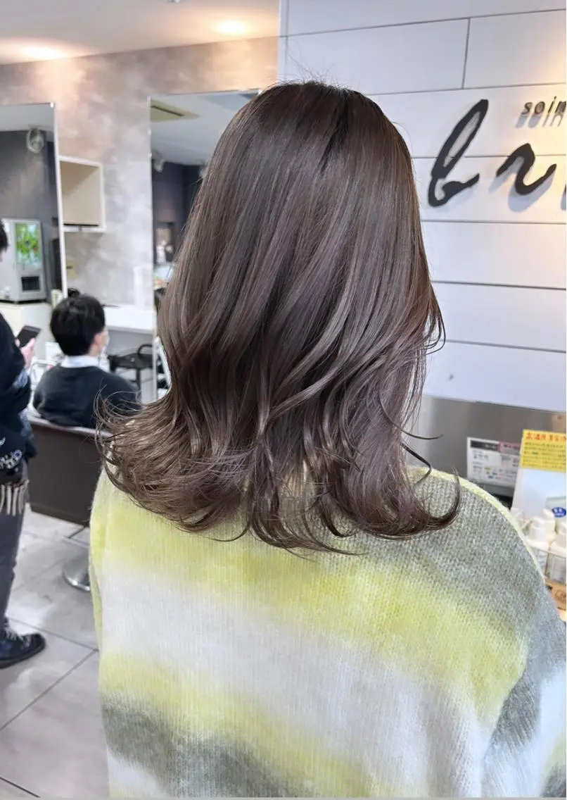 ミディアム カット ヘアカラー 🫧艶髪カラー🫧 森本くるみのヘアスタイル