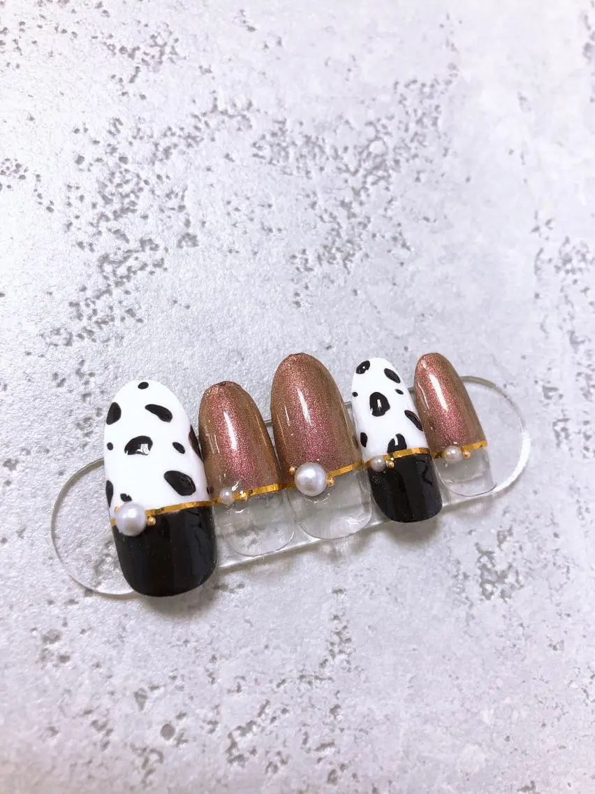 東大阪/ ROBED nail salonのネイルデザイン