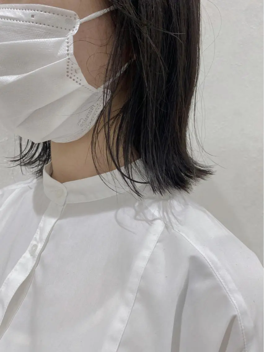 ミディアム カラー 透明感カラー 外ハネヘア カット ヘアカラー トリートメント 🌿縮毛矯正/ 髪質改善🌿コバヤシのヘアスタイル