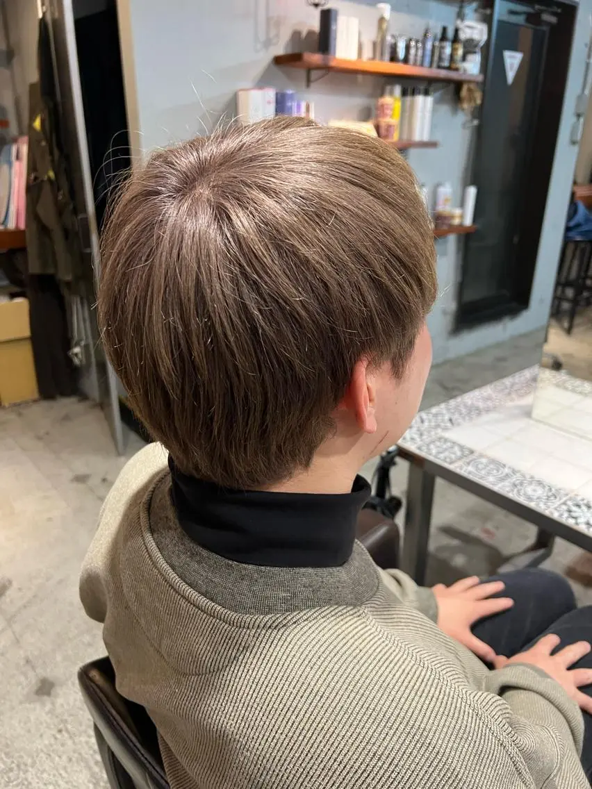 ショート カラー ベージュカラー ミルクティーベージュ ヘアカラー トリートメント 似合わせ×美髪改善✨ Yutoのヘアスタイル