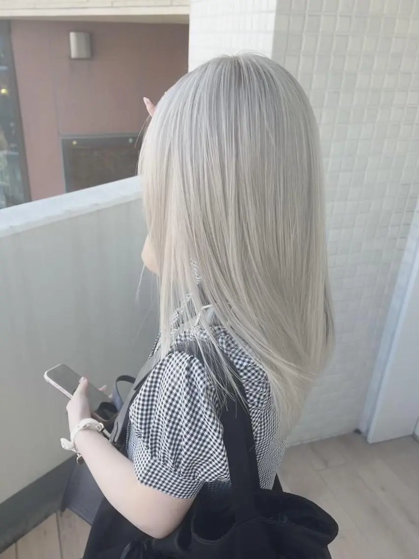 ミディアム カラー ブリーチ ダブルカラー ヘアカラー トリートメント ✨【公式】 juhl.横浜✨のヘアスタイル