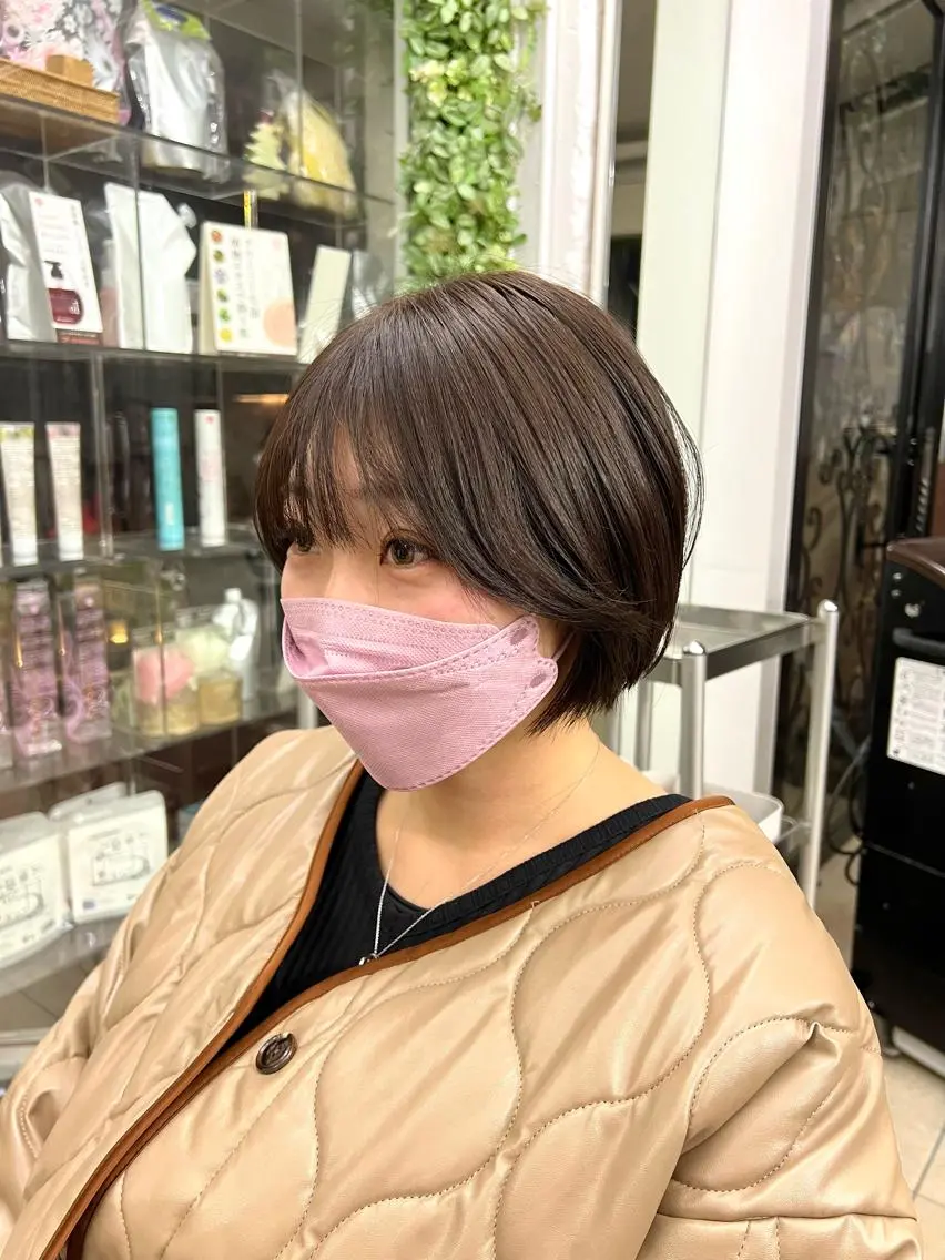ミディアム アッシュ 野崎 海翔のヘアスタイル