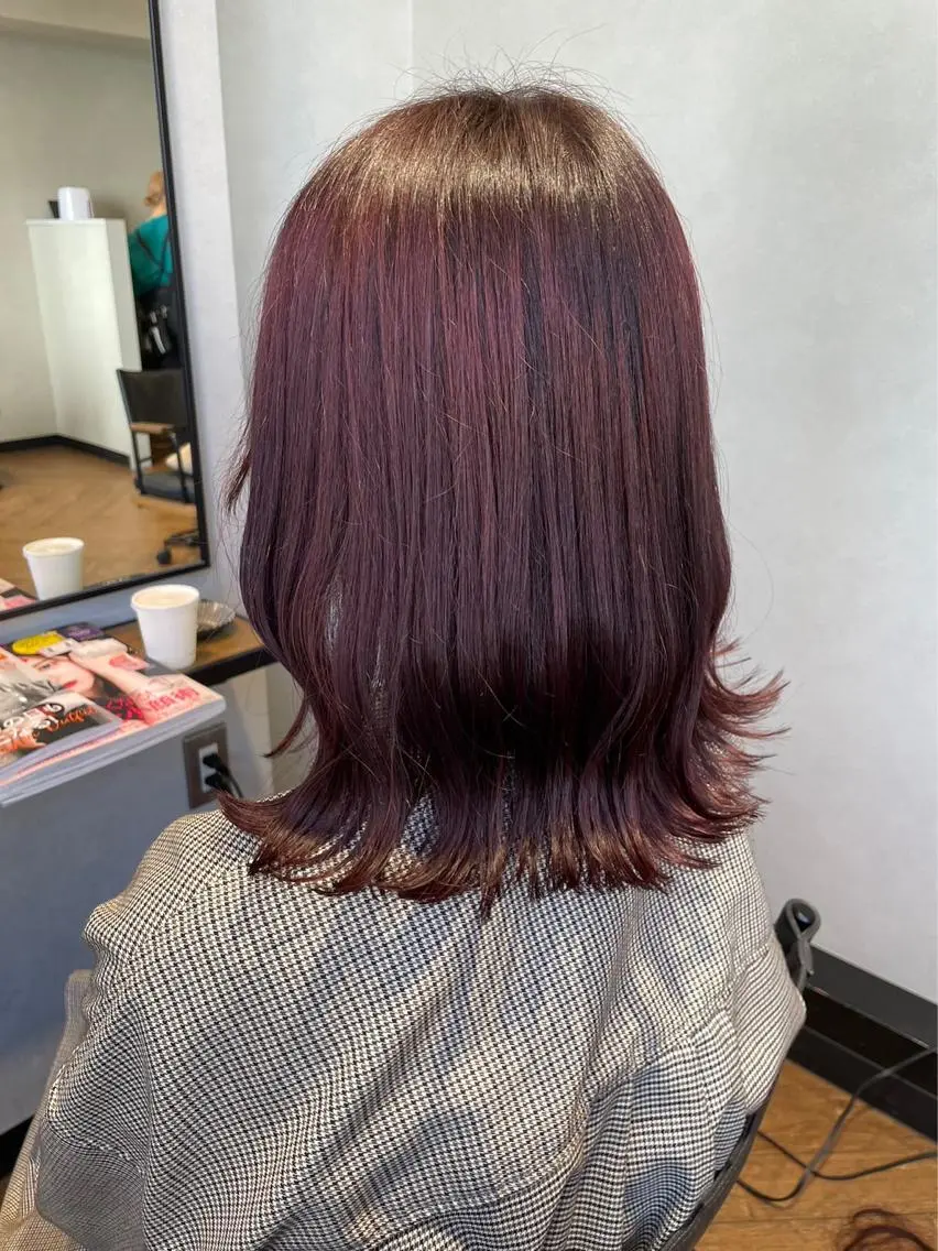 カラー 檜谷 晴　顔周りカットのヘアスタイル