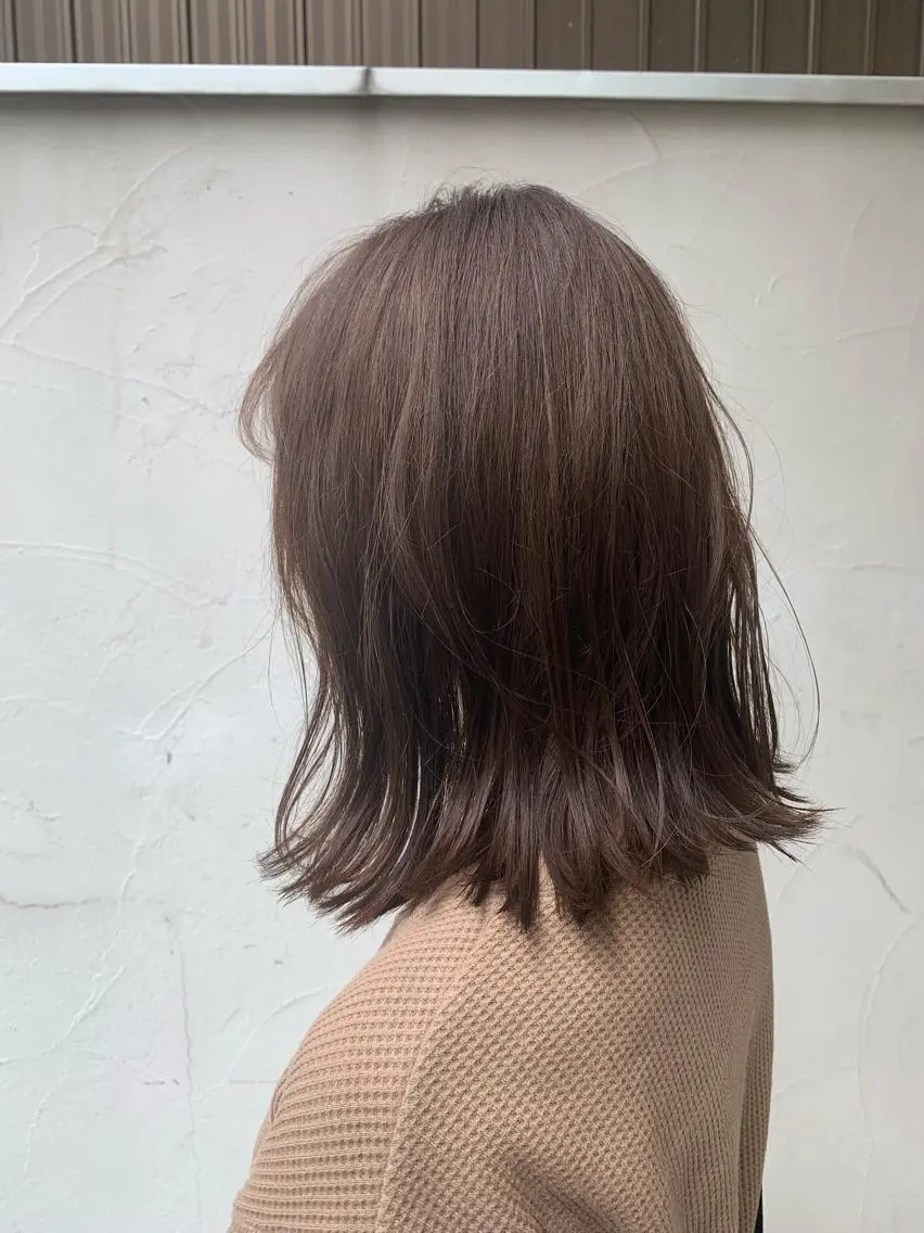 セミロング カラー ヘアアレンジ カット ヘアカラー トリートメント ミドウチ アヤカのヘアスタイル