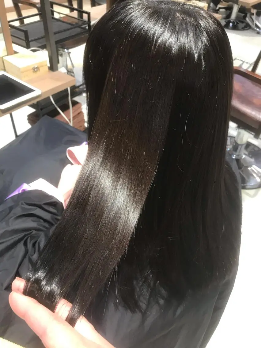 ロング 髪質改善 カット トリートメント ブリーチカラー☆ 再生トリートメントのヘアスタイル