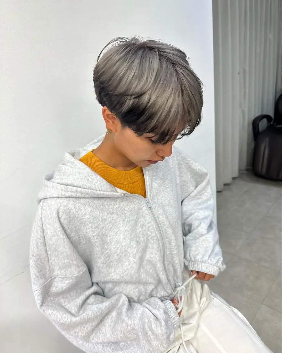 ショート カラー カット ヘアカラー トリートメント ブリーチカラー🫧 森　凪沙のヘアスタイル