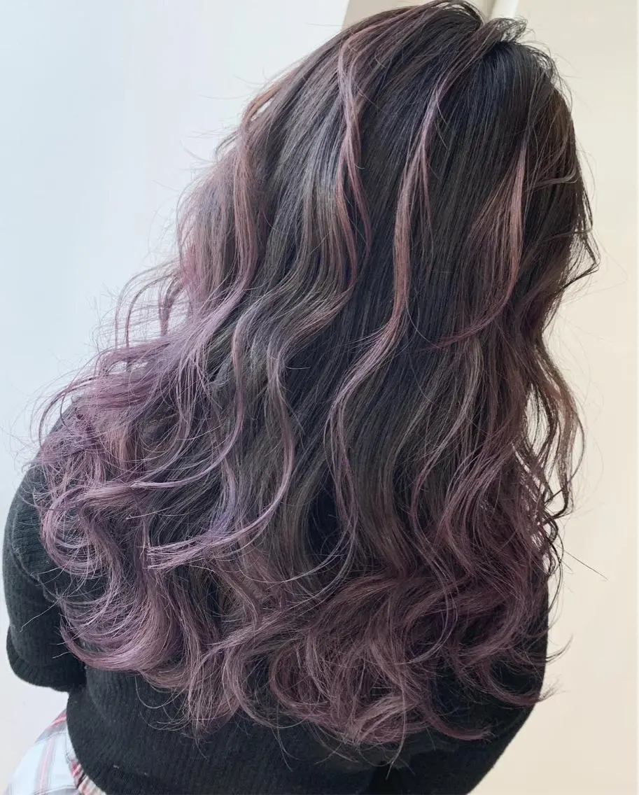 ロング カラー パーマ ヘアアレンジ 【公式】amble luxe池袋東口🩷のヘアスタイル