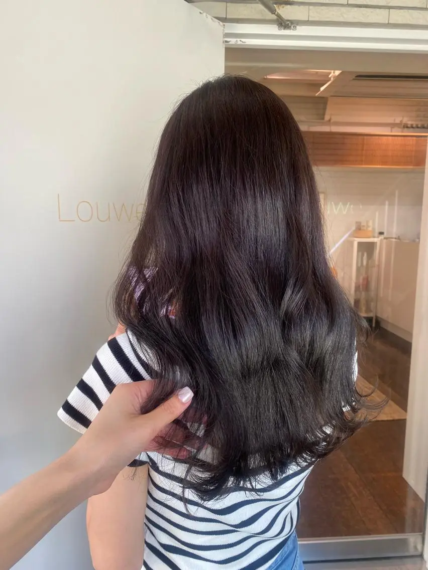 セミロング カラー ヘアアレンジ アッシュ ラベンダーカラー ラベンダーアッシュ レイヤー🌟艶カラー 🕊まやのヘアスタイル