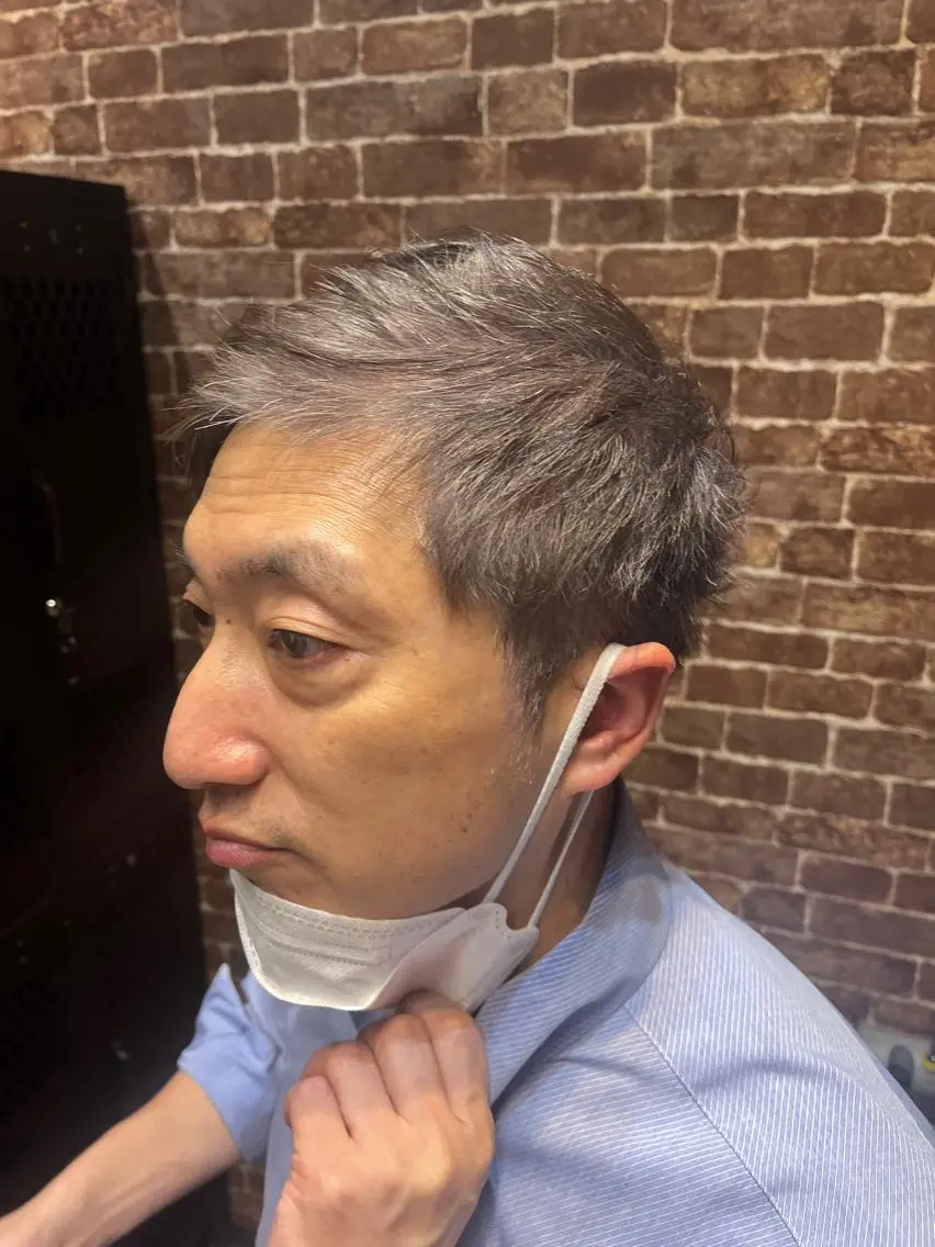 ショート メンズ メンズパーマ ケアカラー ピンクブラウン 外国人風カラー ショートヘア 久木原 ゆりのヘアスタイル