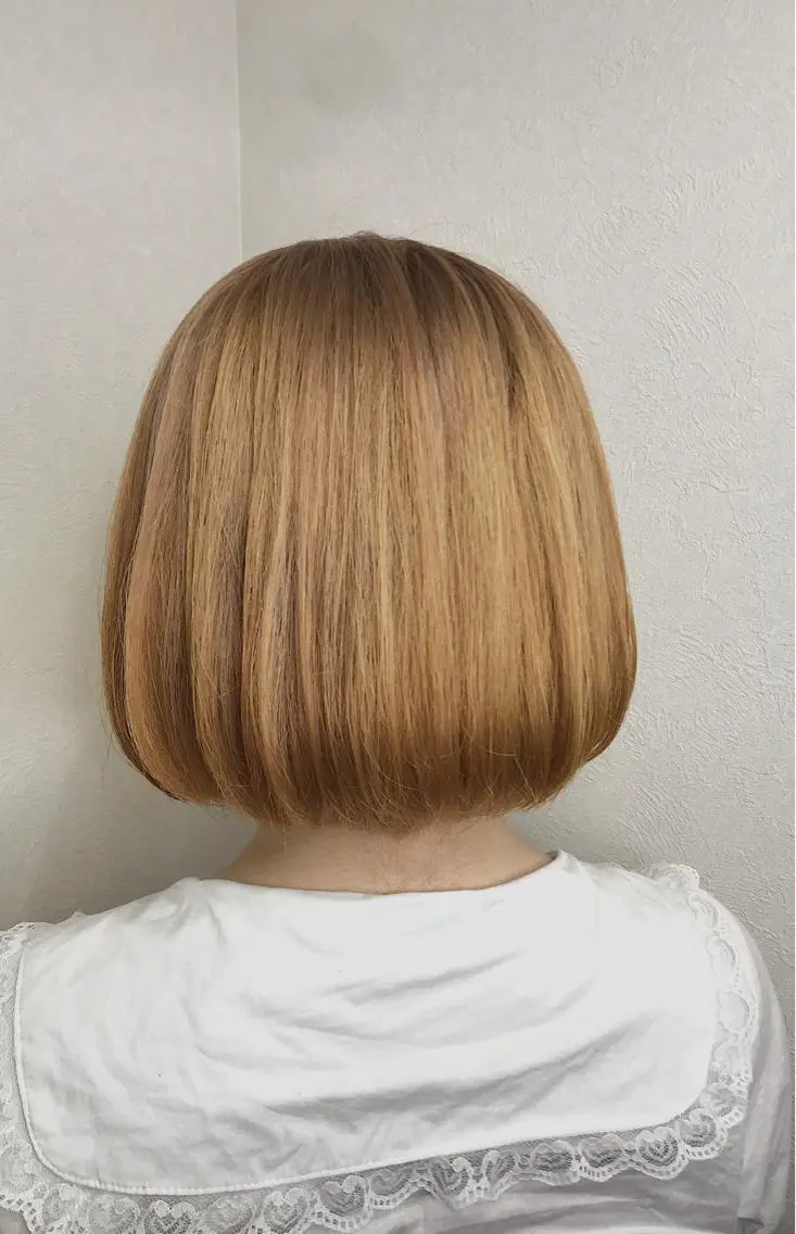 ショート カラー ベージュカラー オレンジ オレンジベージュ ボブ ヘアカラー 柴田 祐輔のヘアスタイル