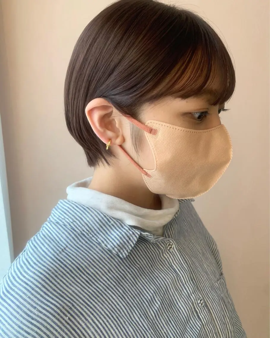 ショート カラー ベージュカラー ブリーチ ラベンダーカラー ラベンダーベージュ ブリーチなしカラー hubhair レイヤー/透明感のヘアスタイル