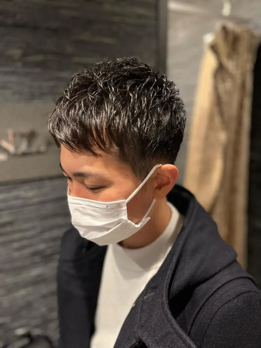 ショート 新宿💈カットモデル メンズカットのヘアスタイル
