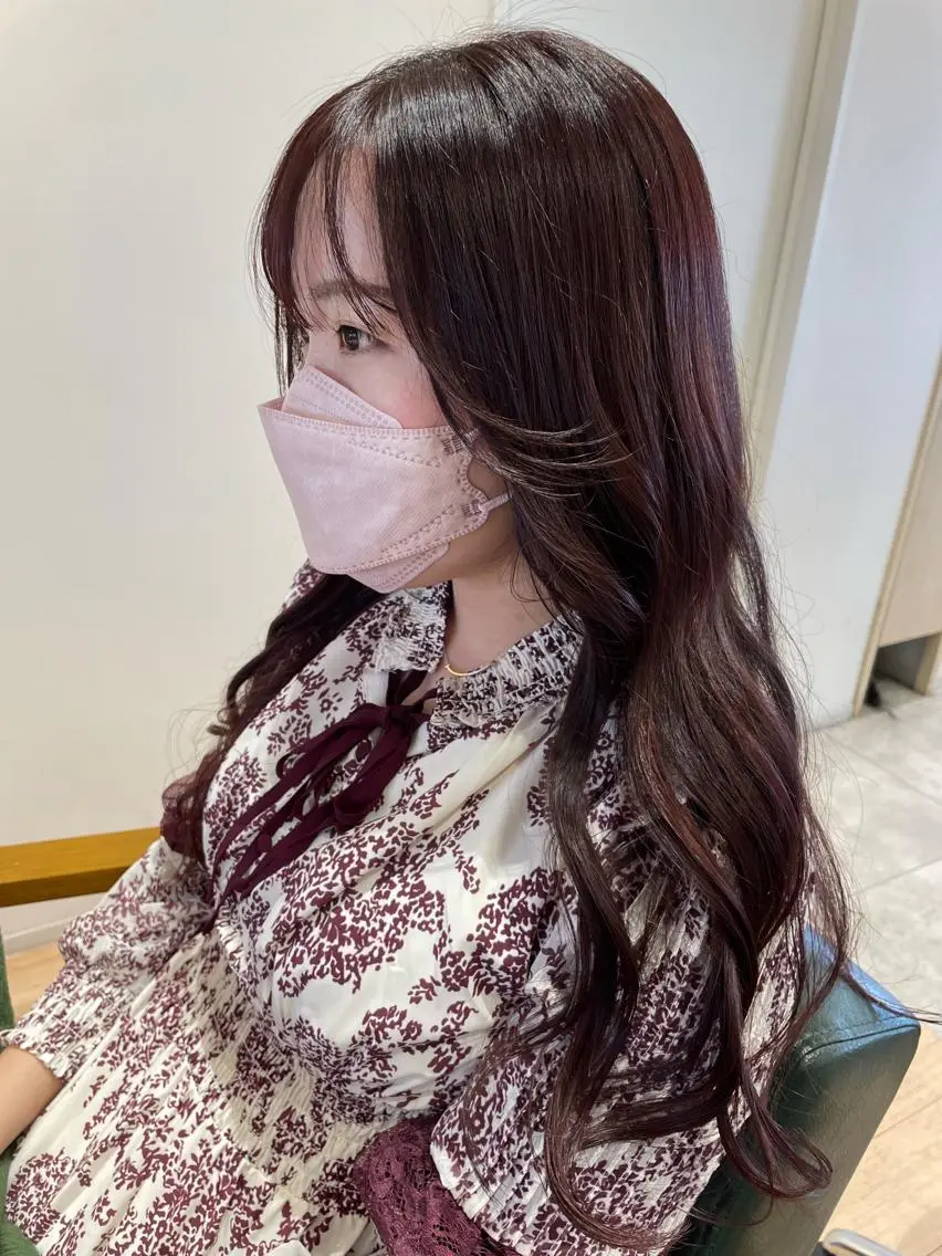 カラー 比嘉 千咲のヘアスタイル