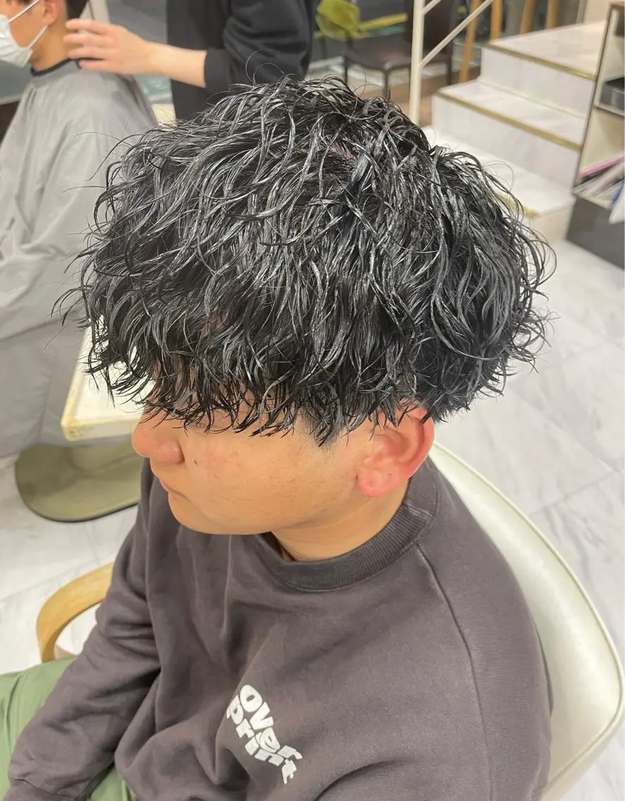 ショート パーマ メンズ メンズパーマ ツイストスパイラルパーマ スパイラルパーマ カット パーマ トリートメント 🌻メンズカット 落合諒🌻のヘアスタイル
