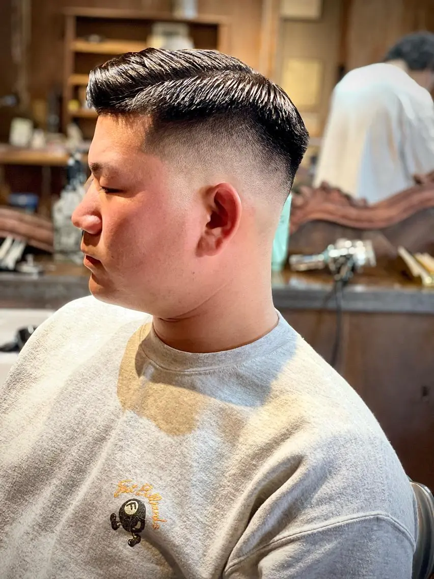 ショート 上岡 祐のヘアスタイル