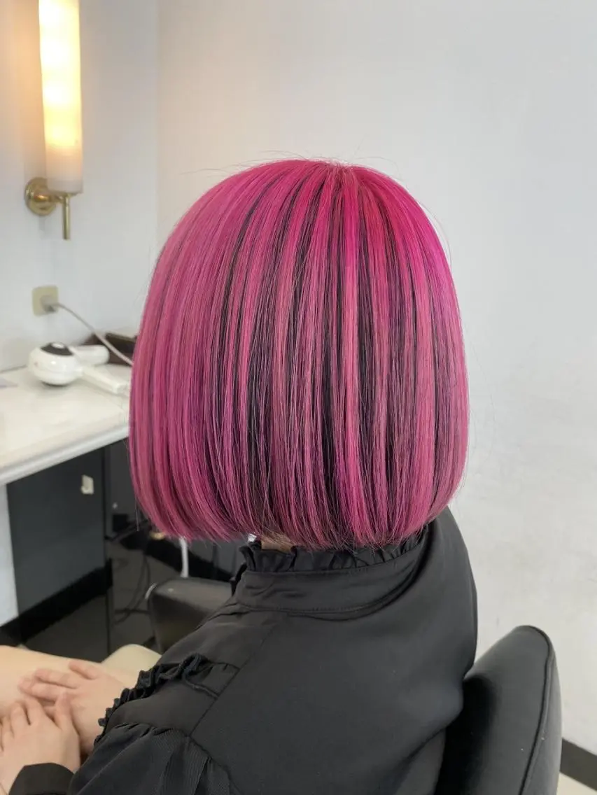 ショート カラー ピンクカラー あらげ 🌈推しカラー🌈ᵕのヘアスタイル