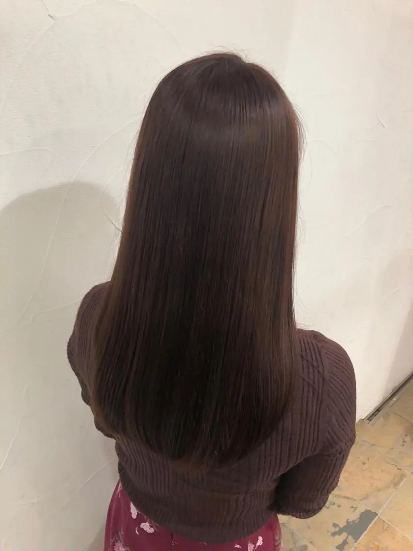 カラー 下池 紗加のヘアスタイル