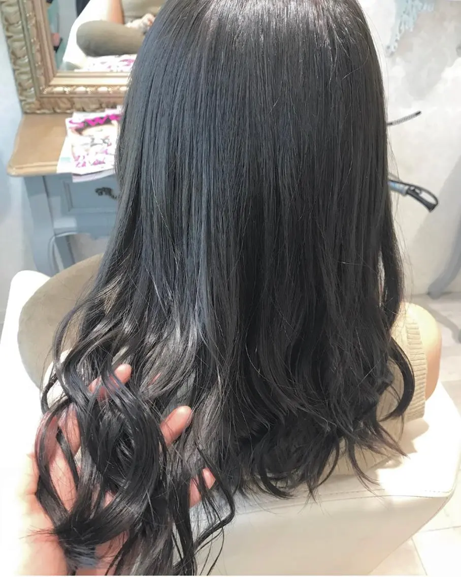 ロング カラー グレージュ color coutureのヘアスタイル