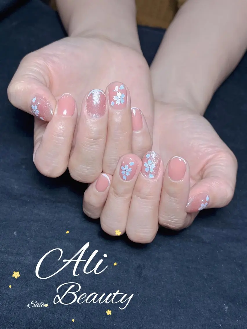 ネイル Ali 新小岩 ネイル専門のネイルデザイン