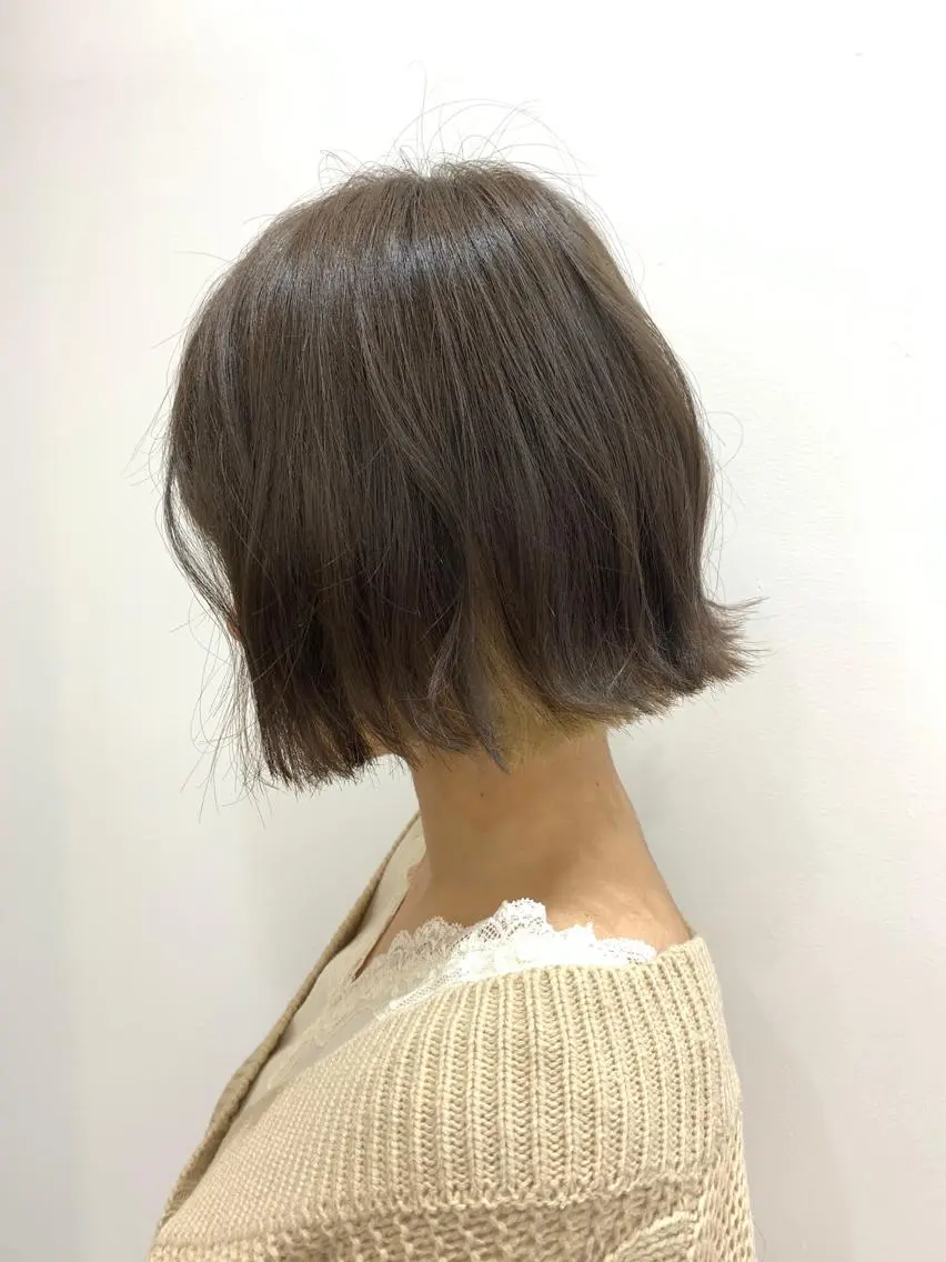 ミディアム カラー 切りっぱなしボブ ボブ 加藤 佑哉のヘアスタイル
