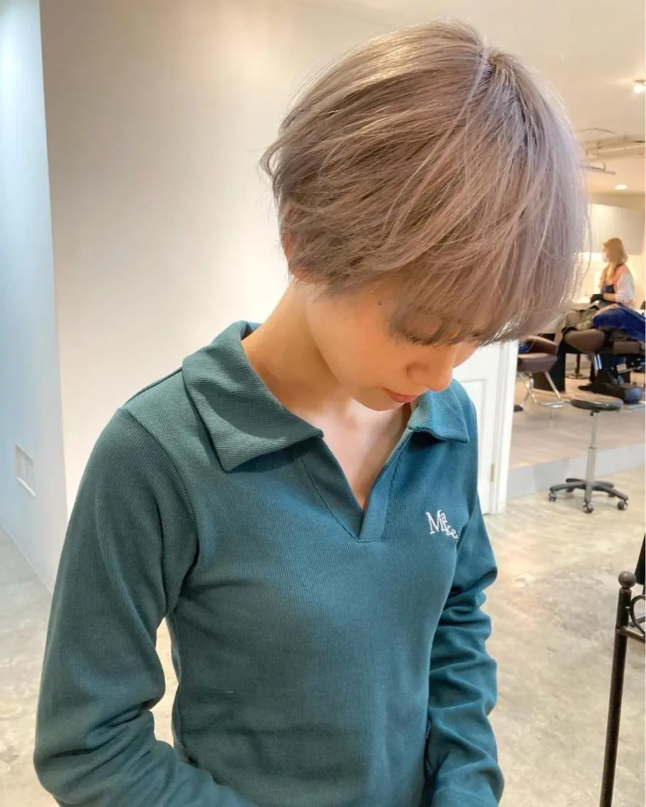 ショート カット ヘアカラー カラーリスト菅野 竜矢🌈のヘアスタイル
