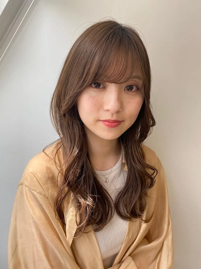 ロング 顔周りカット カット 🌼渋谷韓国レイヤー 桑尾幸奈🌼のヘアスタイル