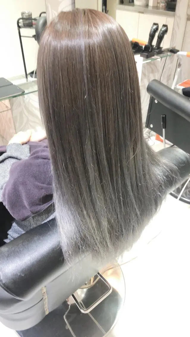 ロング カラー ブリーチ グラデーションカラー mio ☆のヘアスタイル