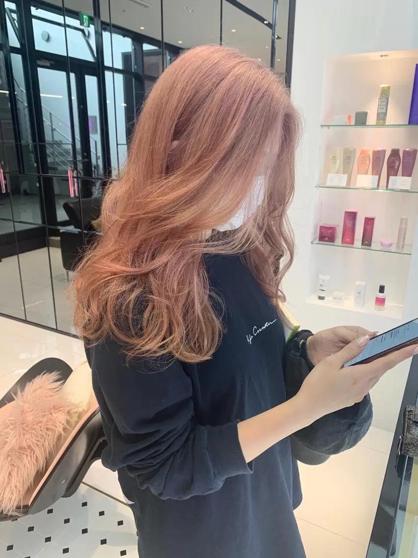 ロング カラー ブリーチ ハッシュカット /MANAMIのヘアスタイル