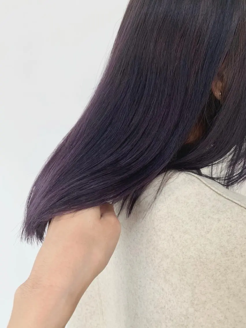 ミディアム カラー カット ヘアカラー トリートメント 山下 千明のヘアスタイル