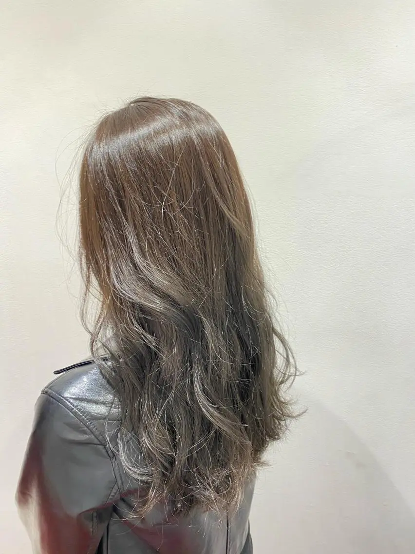 ロング カラー カット ヘアカラー トリートメント joli 【立川】のヘアスタイル