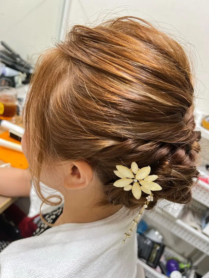 ヘアアレンジ Reika   eyelashのマツエク・マツパデザイン