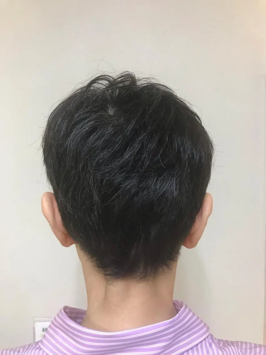 ショート 横田 尚登のヘアスタイル