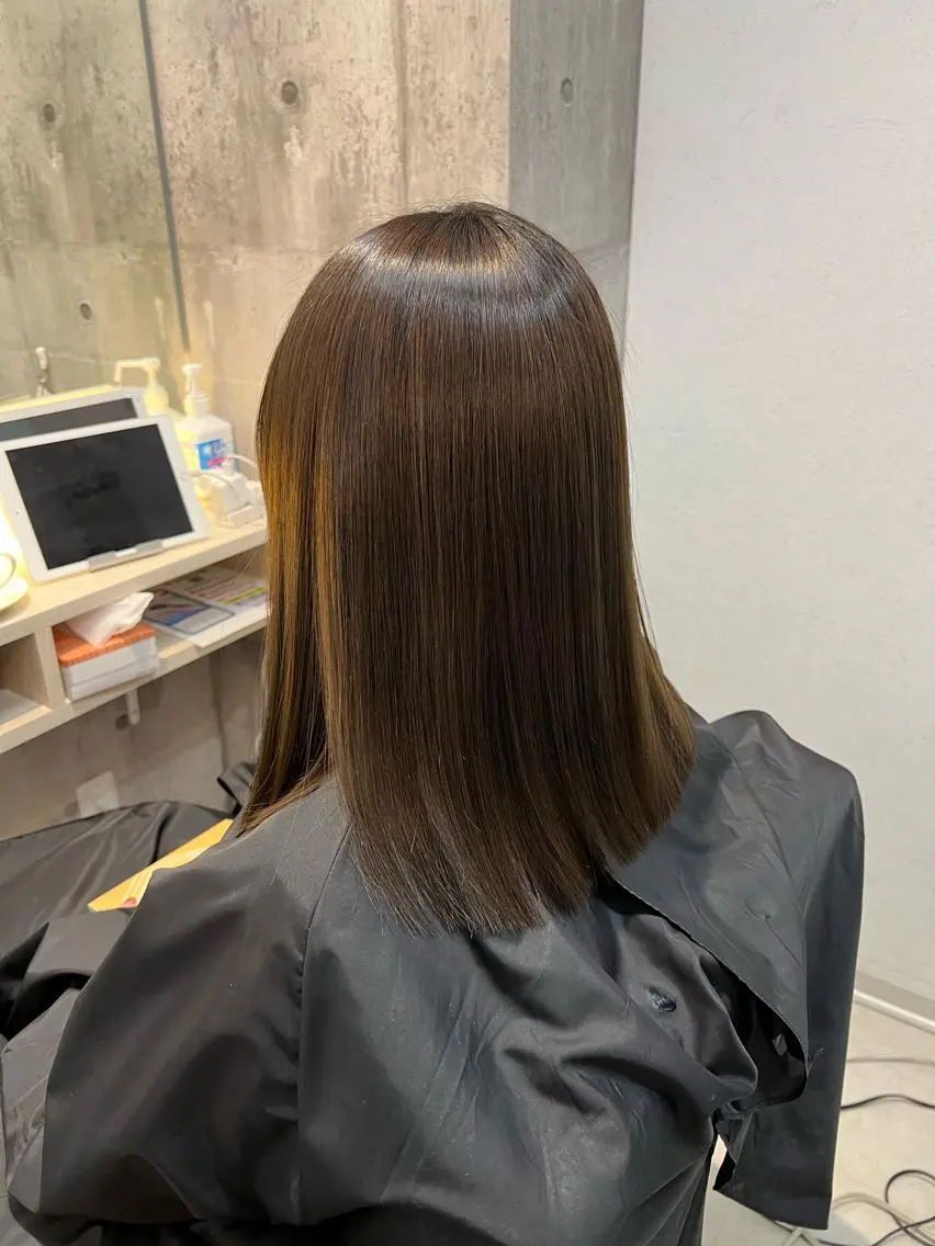 セミロング 縮毛矯正 カット ヘアカラー 縮毛矯正 トリートメント 大宮縮毛矯正の達人 髪質改善/レイヤーのヘアスタイル