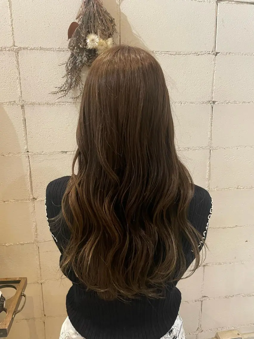 ロング カラー ヘアカラー トリートメント いまじゅく あおいのヘアスタイル