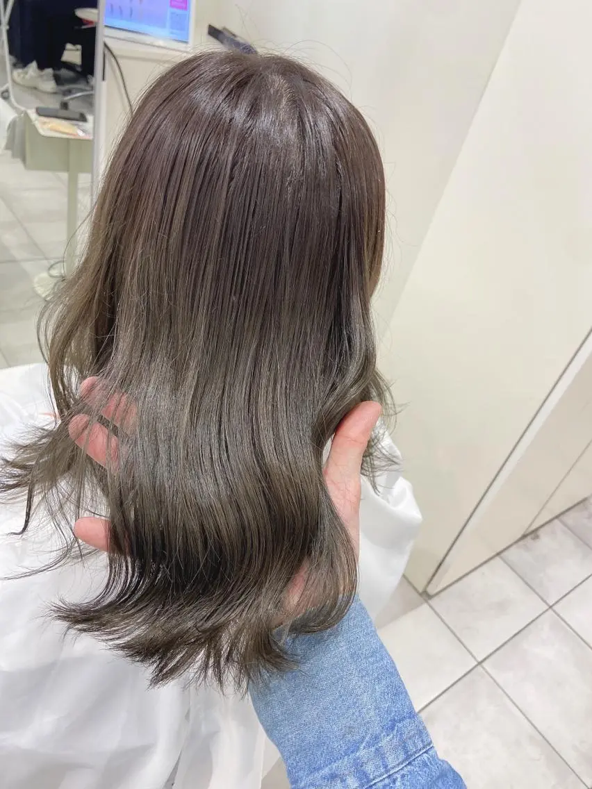 ロング カラー アクアカラー ダブルカラー グラデーションカラー グレージュ ハイライトカラー カット ヘアカラー 韓国/色気/レイヤー /AVANCE天王寺のヘアスタイル
