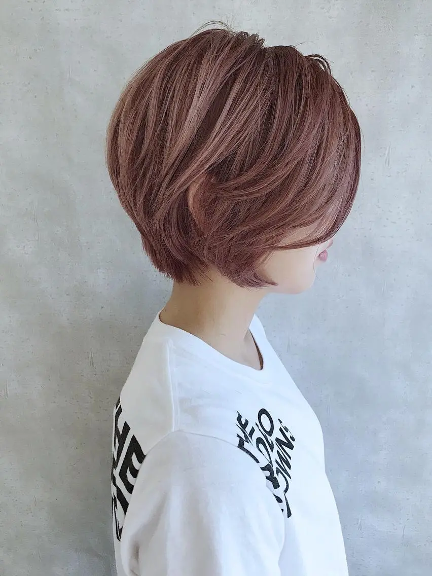 ショート カラー アディクシーカラー ブリーチ ケアブリーチ ダブルカラー ハイライトカラー MOU namba ムウナンバのヘアスタイル