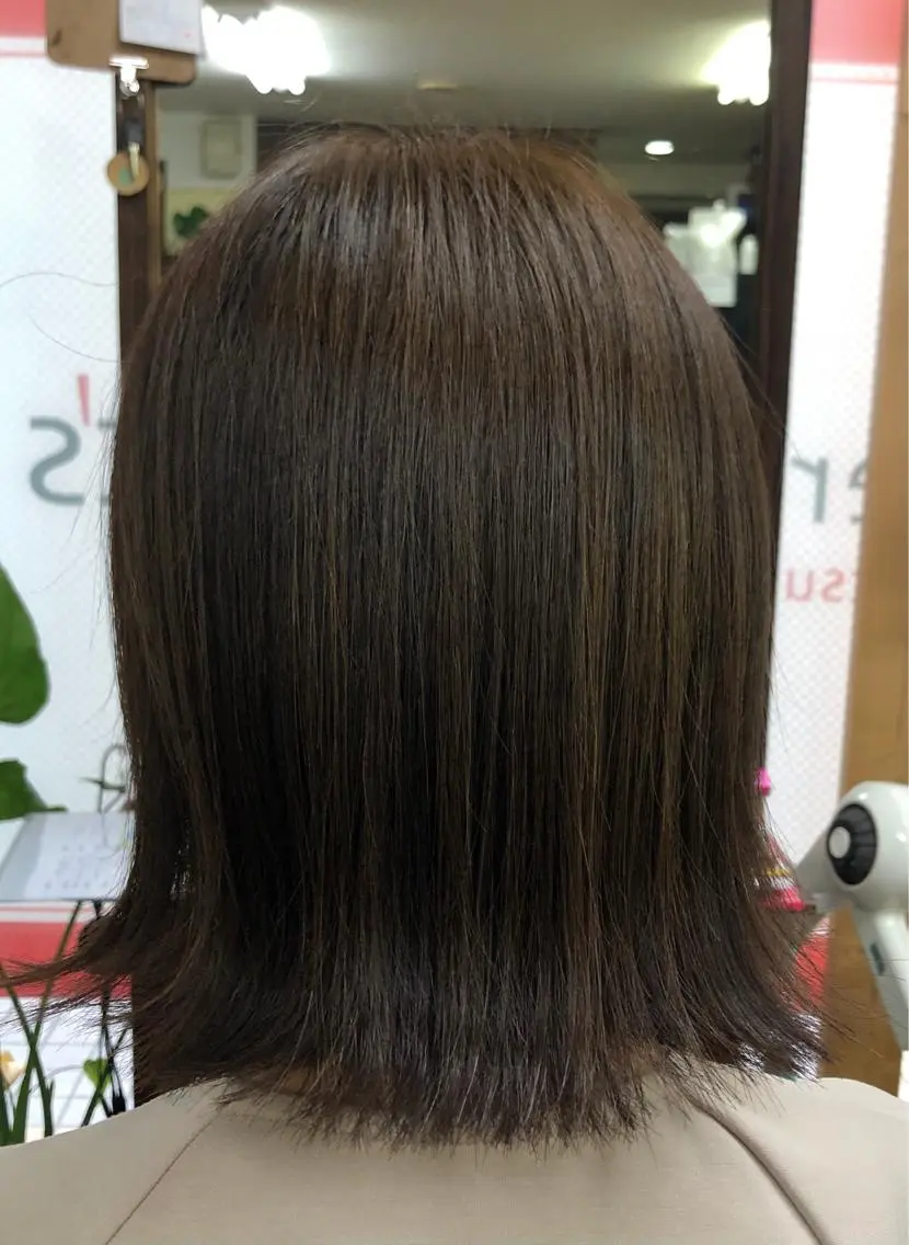 ミディアム キセ ワカナのヘアスタイル