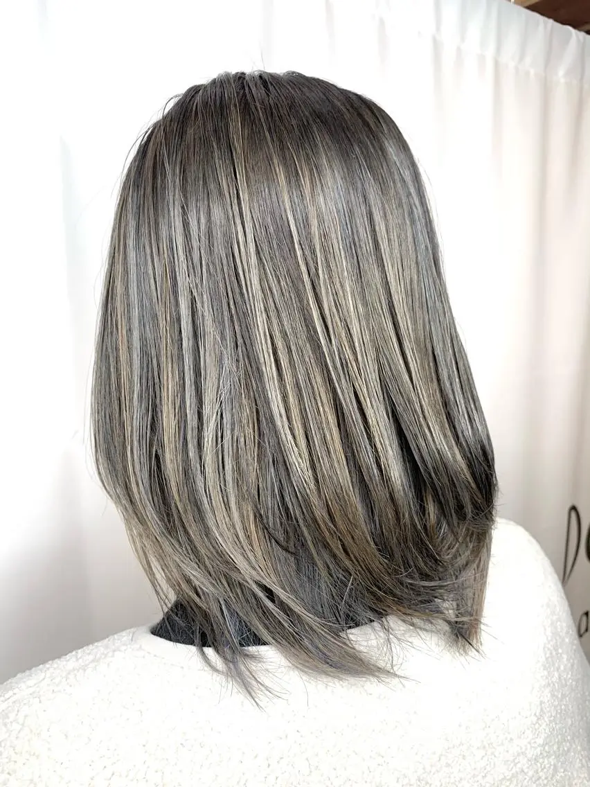 ミディアム カラー パーマ ヘアアレンジ メンズ キッズ ネイル マツエク・マツパ 髪質改善 艶髪🔵フセナオヤのヘアスタイル