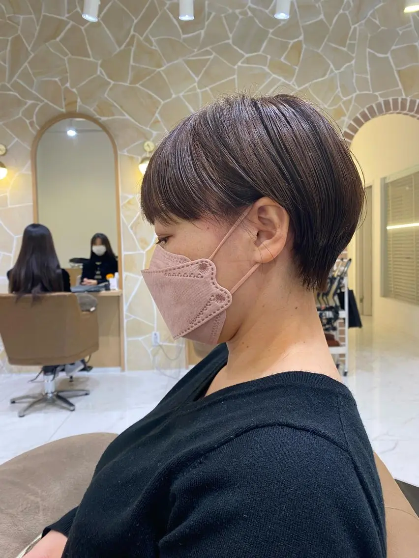 ショート カラー ショートヘア 坂井 茅聖のヘアスタイル