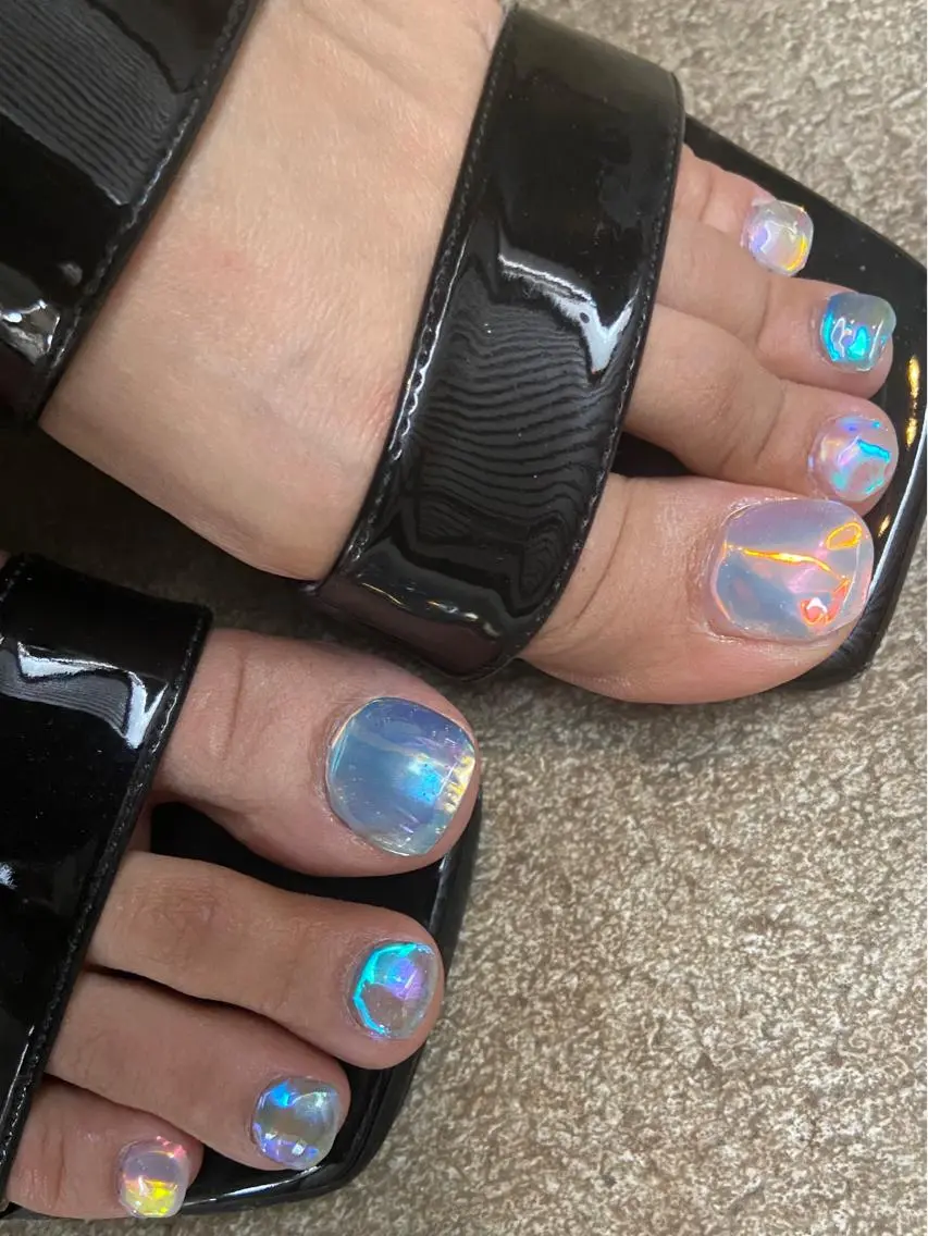 ネイル オーロラネイル フットネイル 氷ネイル・うるうるネイル nails TOKYOのネイルデザイン