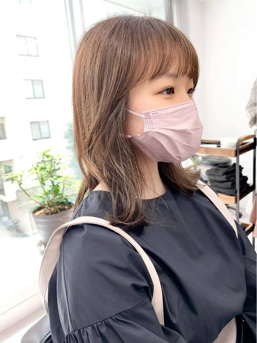 ミディアム カラー パーマ ヘアアレンジ メンズ キッズ ネイル マツエク・マツパ アイブロウ 似合せレイヤー/ 柔らか透明感カラーのヘアスタイル